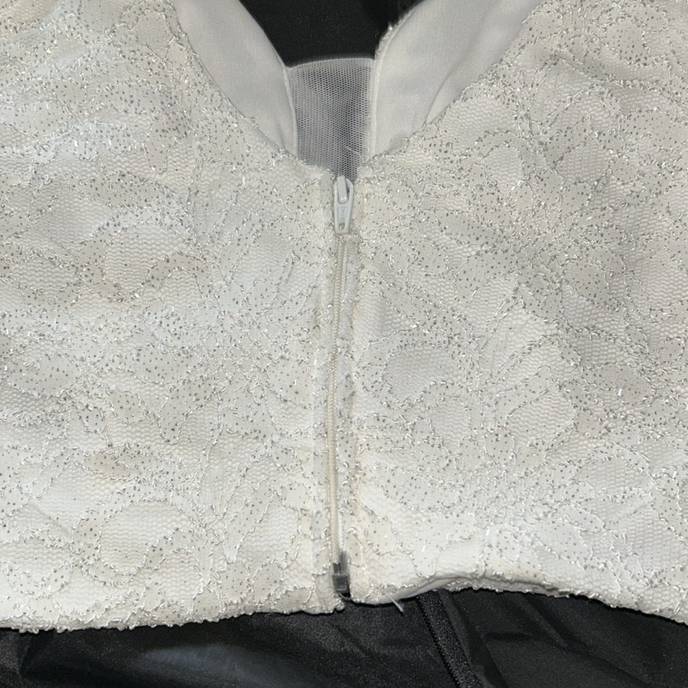Prom Dress - Picture 5 of 8